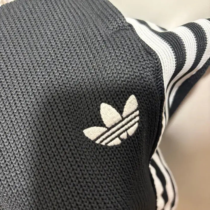 [BUNJANG] Adidas Adicolor Firebird Knit Track Pants / 아디다스 아디컬러 파이어버드 니트 트랙 팬츠