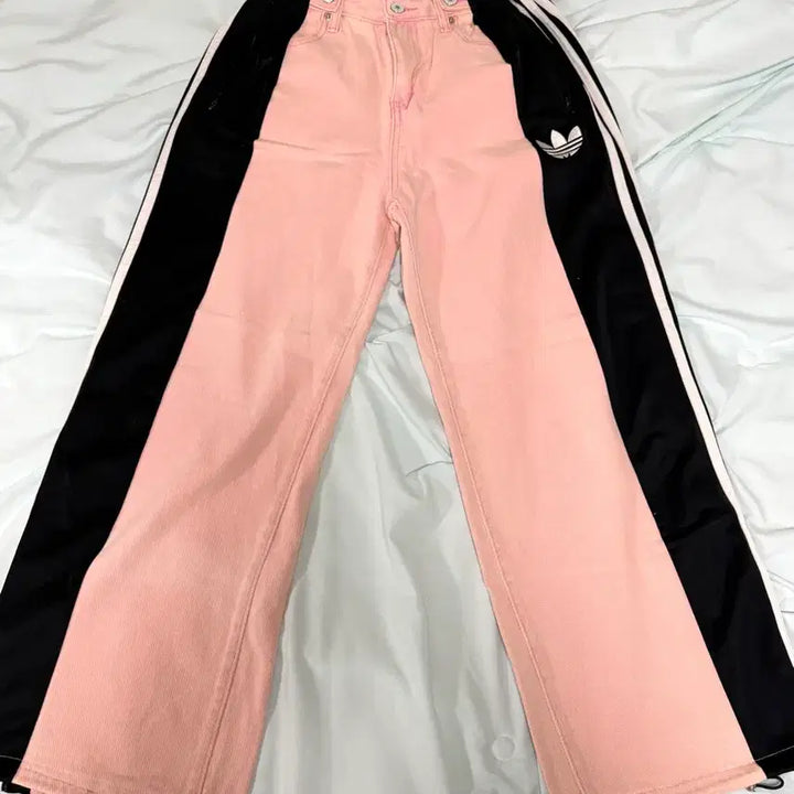 [BUNJANG] Adidas Custom Jeans / Black Jersey Pants / Pink Pants / 아디다스 커스텀 청바지 / 블랙 져지 / 핑크 바지
