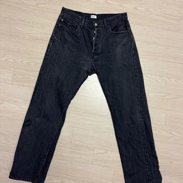 [BUNJANG] CIOTA Straight Denim Washed Black 32 / 시오타 스트레이트 데님 블랙 32