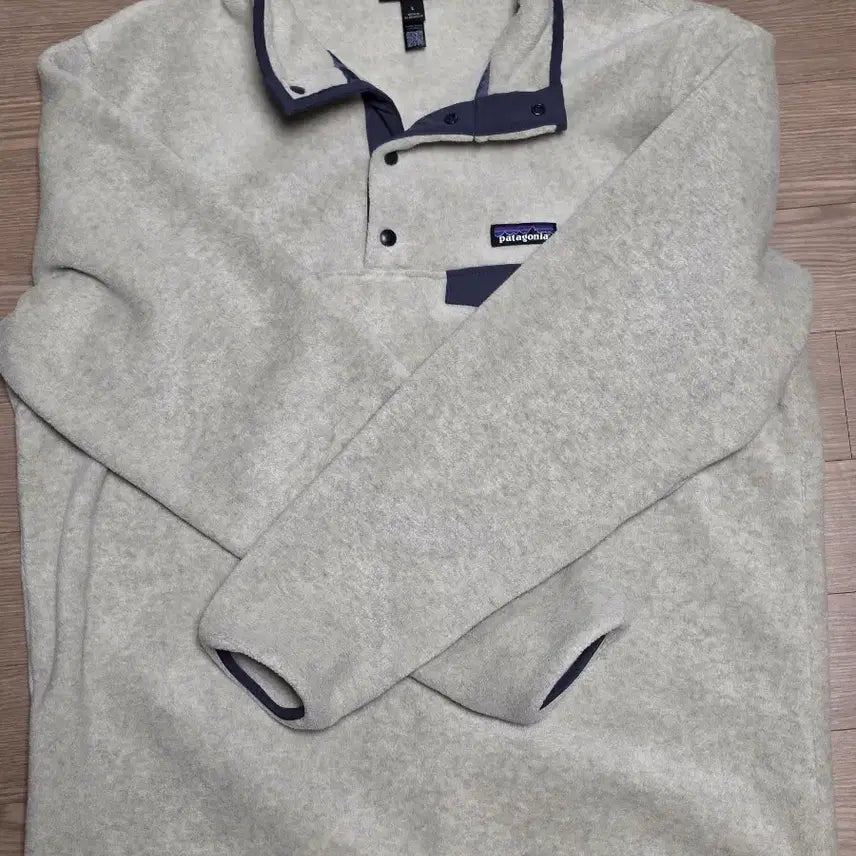 [BUNJANG] Patagonia Synchilla Oatmeal L / 2025 파타고니아 신칠라 오트밀 L