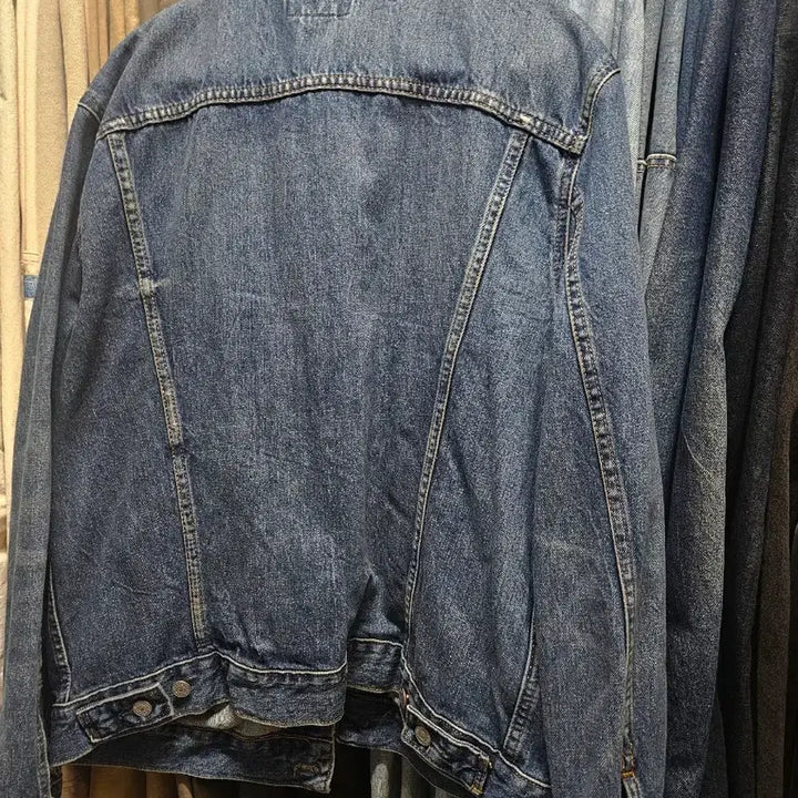 [BUNJANG] Polo Faded Denim Trucker Jacket L / 폴로 페이디드 데님 트러커 자켓 L