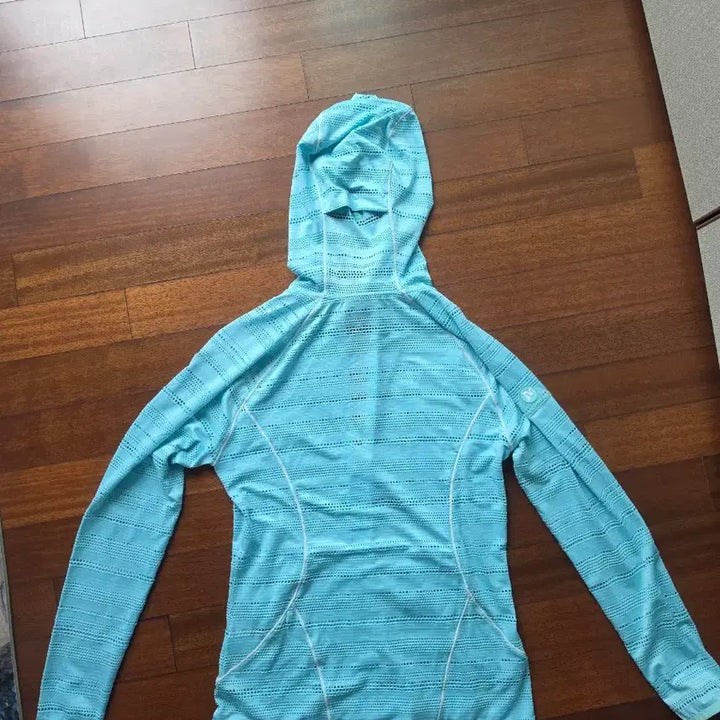 [BUNJANG] Merrell Aqua Punching Hood Zip-up / 머렐 아쿠아 펀칭 후드 집업