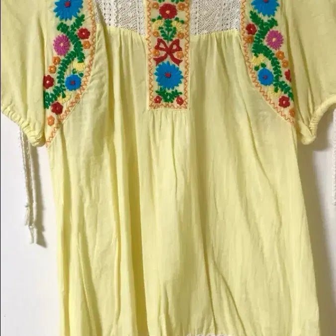 [BUNJANG] Mori Girl Embroidered Blouse / 아오이유우 허니와 클로버 하구미 빈티지 모리걸 블라우스