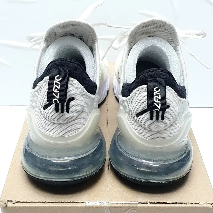 [SOLD OUT] 나이키 에어맥스 270 골프 화이트 블랙 235