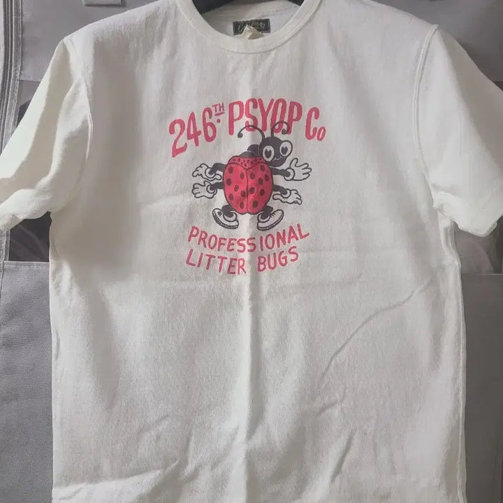 [BUNJANG] Collimbo White T-shirt (L) / 콜림보 반팔 티셔츠 L