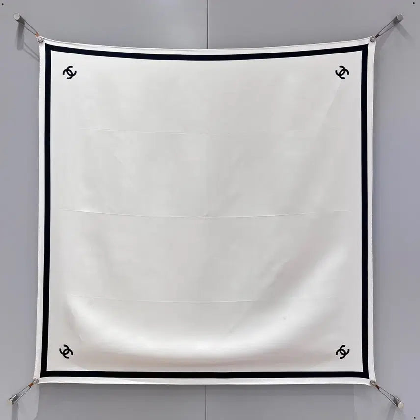 [BUNJANG] Chanel 90cm Silk Scarf / 샤넬 90cm 스카프 정품 미사용 Chanel
