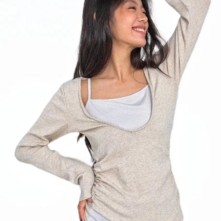 [SOLD OUT] 오운서 올드 메모리 레이어드 언발란스 롱슬리브 아이보리