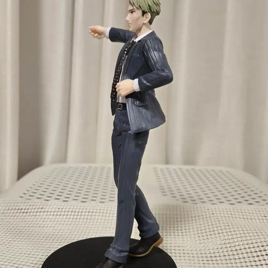 [BUNJANG] S.H.Figuarts Jujutsu Kaisen Nanami Kento Suit Version Figure / 전시 중고품 ) 전력조형 주술회전 피규어 나나미 켄토 정장 버전