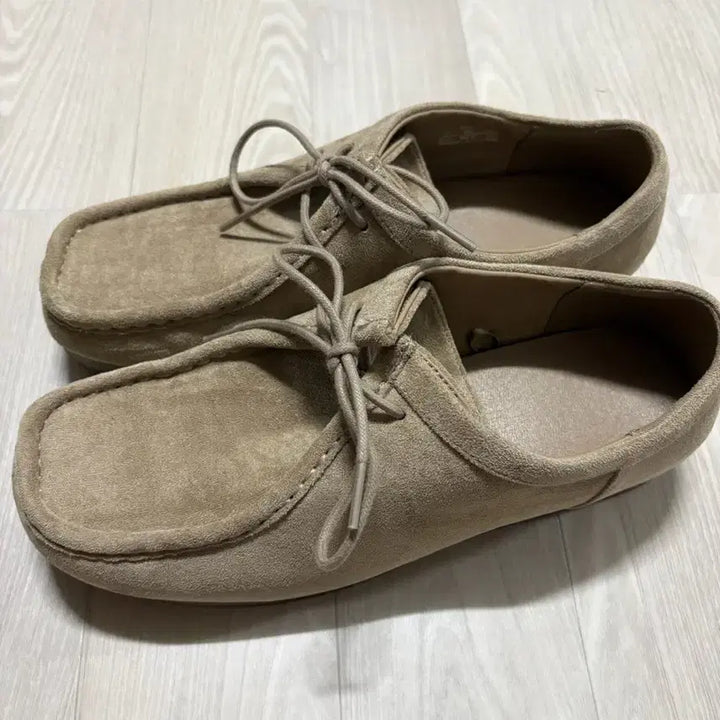 [BUNJANG] GU Moccasin Shoes Beige / GU 모카신 슈즈 베이지