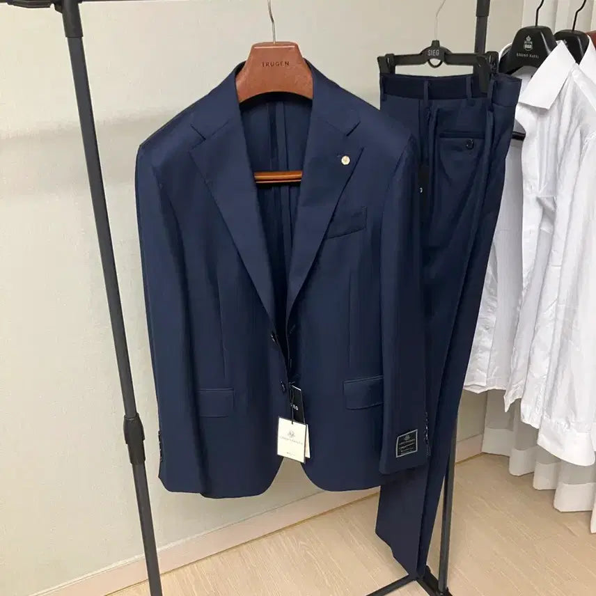 [BUNJANG] Kiton Carlo Barbera Suit / (kiton) 키톤 까를로바베라 수트