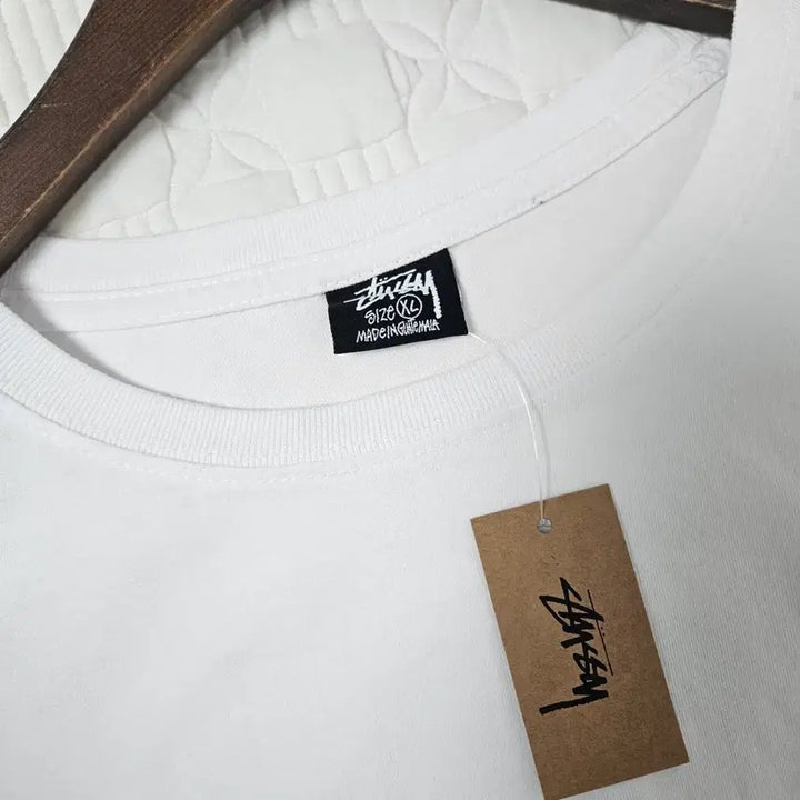 [BUNJANG] Stussy White T-Shirt (XL) / 스투시 화이트 반팔 티셔츠 새상품