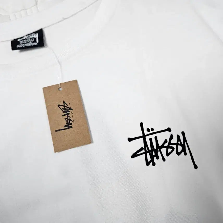 [BUNJANG] Stussy White T-Shirt (XL) / 스투시 화이트 반팔 티셔츠 새상품