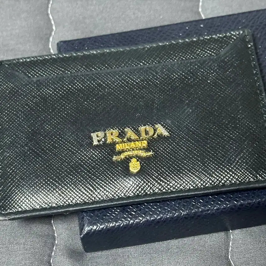 [BUNJANG] 프라다 카드지갑 / 프라다 카드지갑