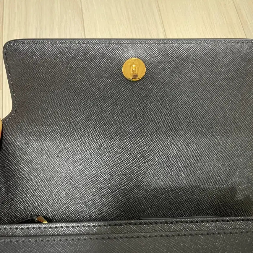 [BUNJANG] Marni Trunk Bag Medium Crossbody / 마르니 트렁크백 미듐