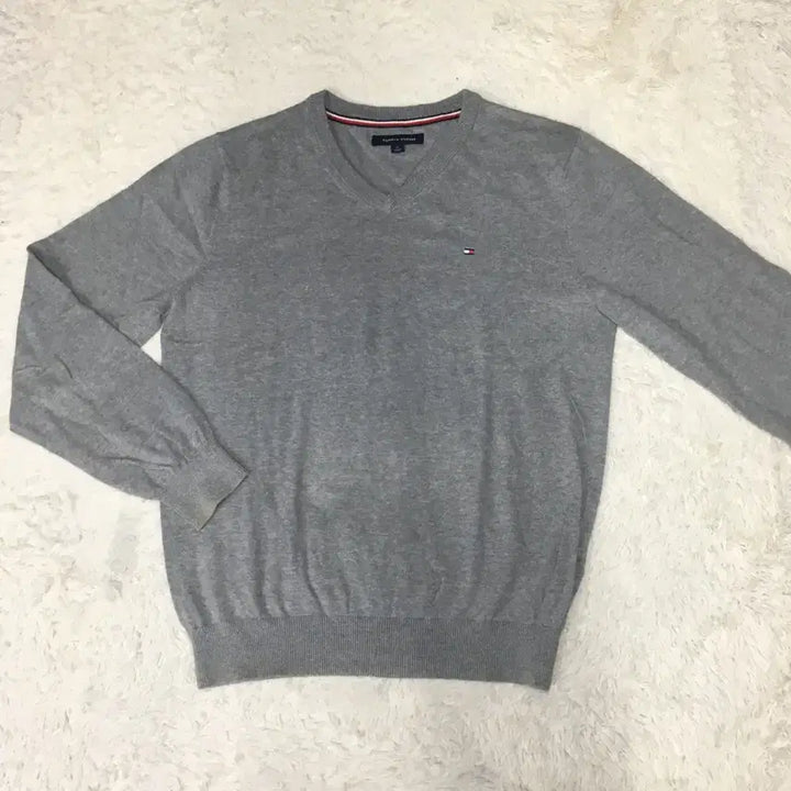 [BUNJANG] Tommy Hilfiger Round Neck Knit Sweater / 타미 라운드넥니트 만원샵 DD20