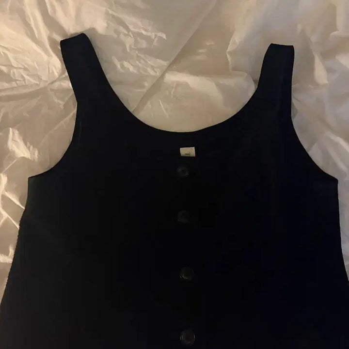 [SOLD OUT] 타낫 스웨이드 베스트