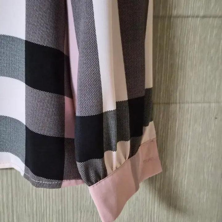 [SOLD OUT] 체크 셔츠 블라우스 핑크 블랙 패턴 77  새상품