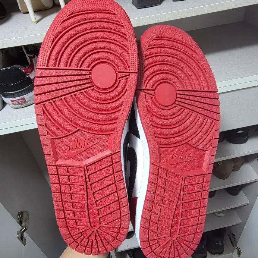 [BUNJANG] Nike Jordan 1 Low Bred Toe 280 Sneakers / 조던1 로우 브레드 토 280 새상품