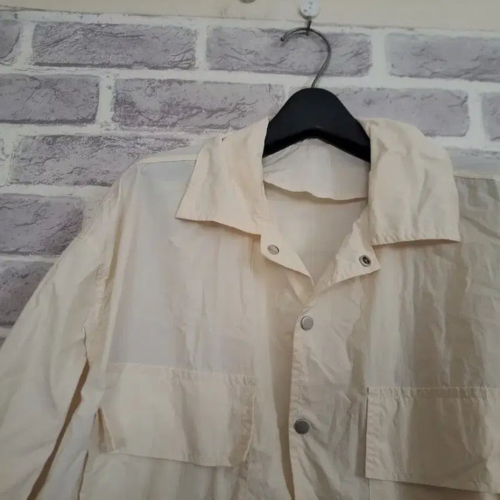[BUNJANG] Light Beige Unlined Windbreaker Jacket / 연베이지 바람막이 홑겹자켓/알뜰한여우