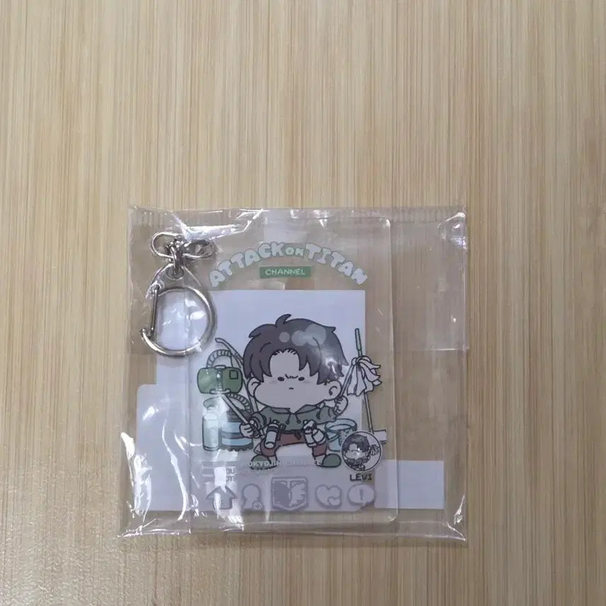 [BUNJANG] Attack on Titan Levi Acrylic Keychain / 진격의 거인 리바이 아크릴 키링
