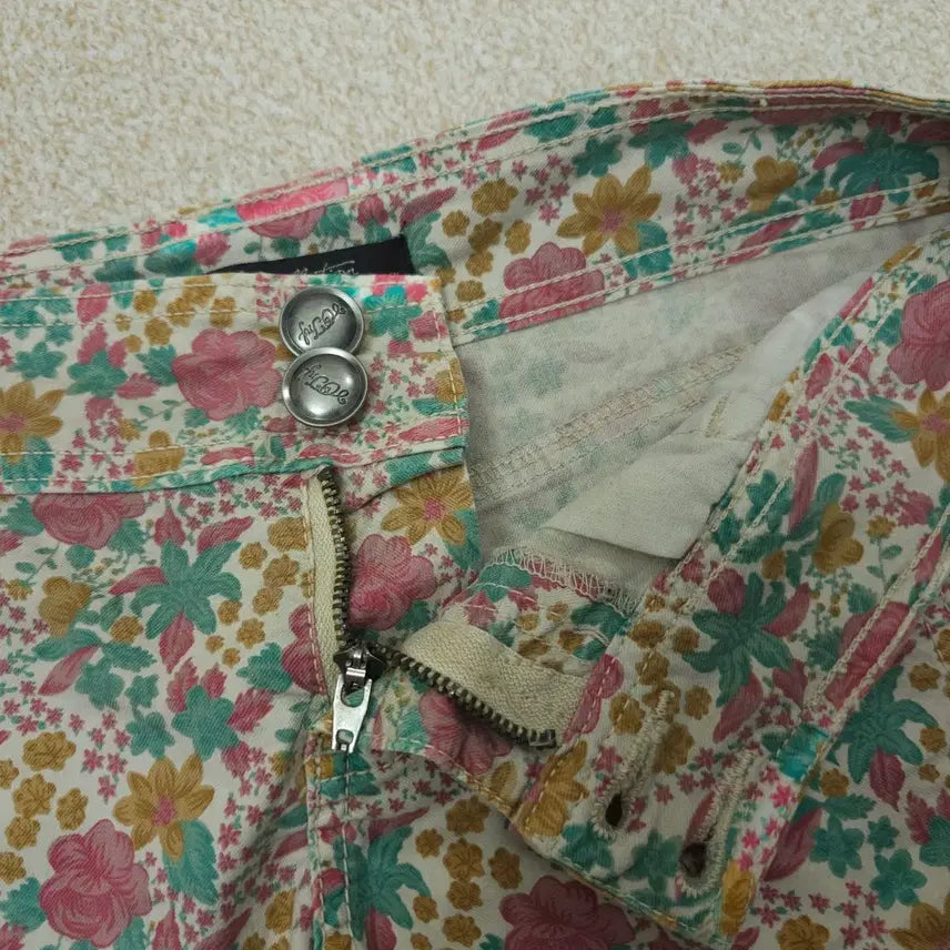 [BUNJANG] Vintage Floral Print Shorts / (EUR36)여성 반바지 숏팬츠 플라워 빈티지 바캉스 W3099