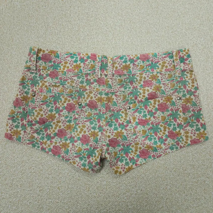 [BUNJANG] Vintage Floral Print Shorts / (EUR36)여성 반바지 숏팬츠 플라워 빈티지 바캉스 W3099