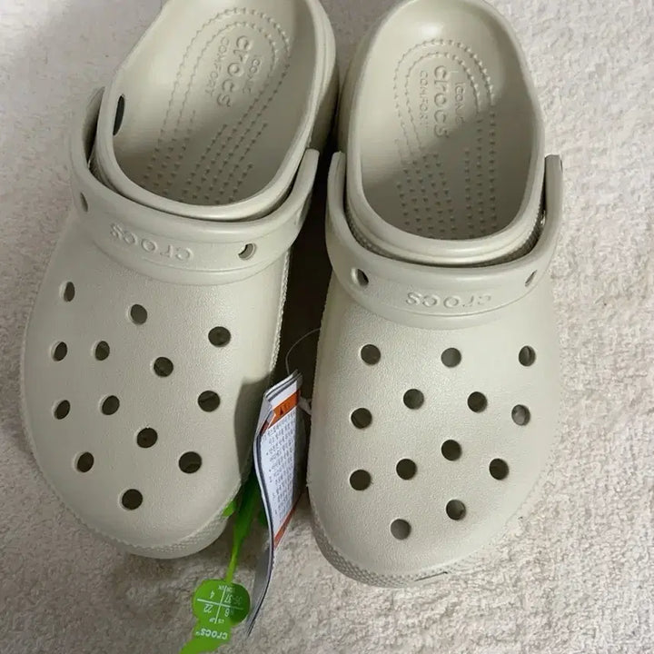 [BUNJANG] Crocs Platform Clog Beige (206750-2Y2) / M6/W8크록스 플랫폼클로그 베이지250사이즈(206750-2Y2)