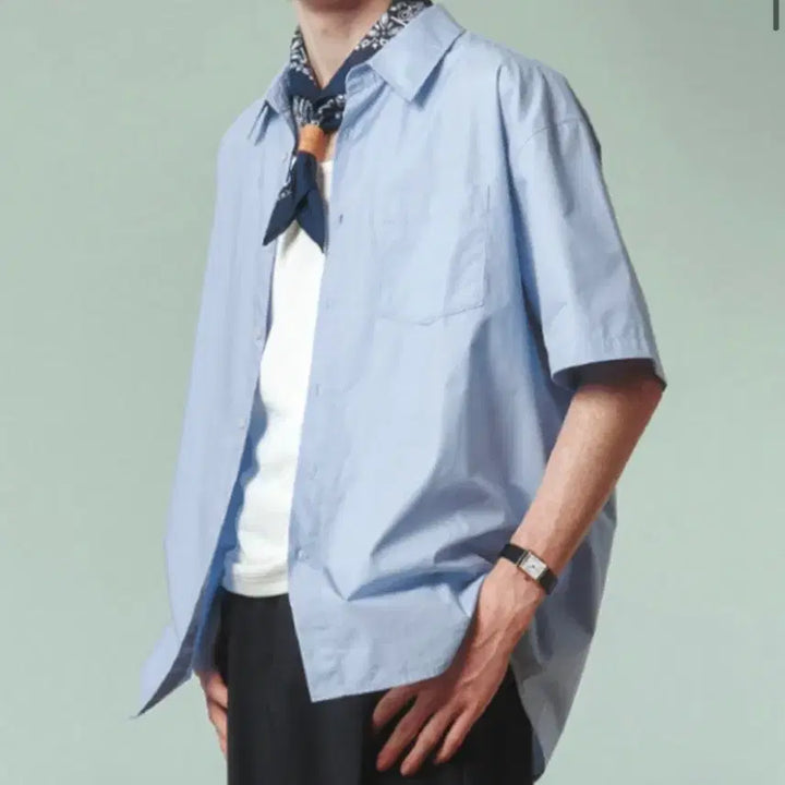 [BUNJANG] Mergo Cotton Combed Short Sleeve Shirt - Light Blue / 메르고 코튼 코밀도 반팔셔츠 라이트 블루