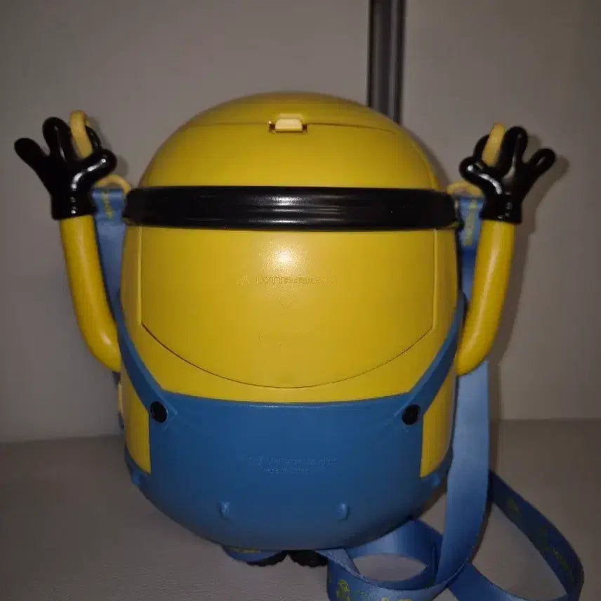 [BUNJANG] Minions x Lotte Cinema 3D Glasses Popcorn Bucket / 미니언즈 x 롯데시네마 3D안경 스트랩 팝콘통