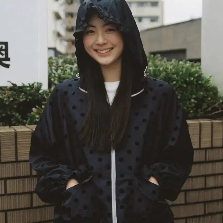[BUNJANG] Oheisyo Frill Windbreaker (Navy) / 오헤시오 프릴 바람막이 (네이비)