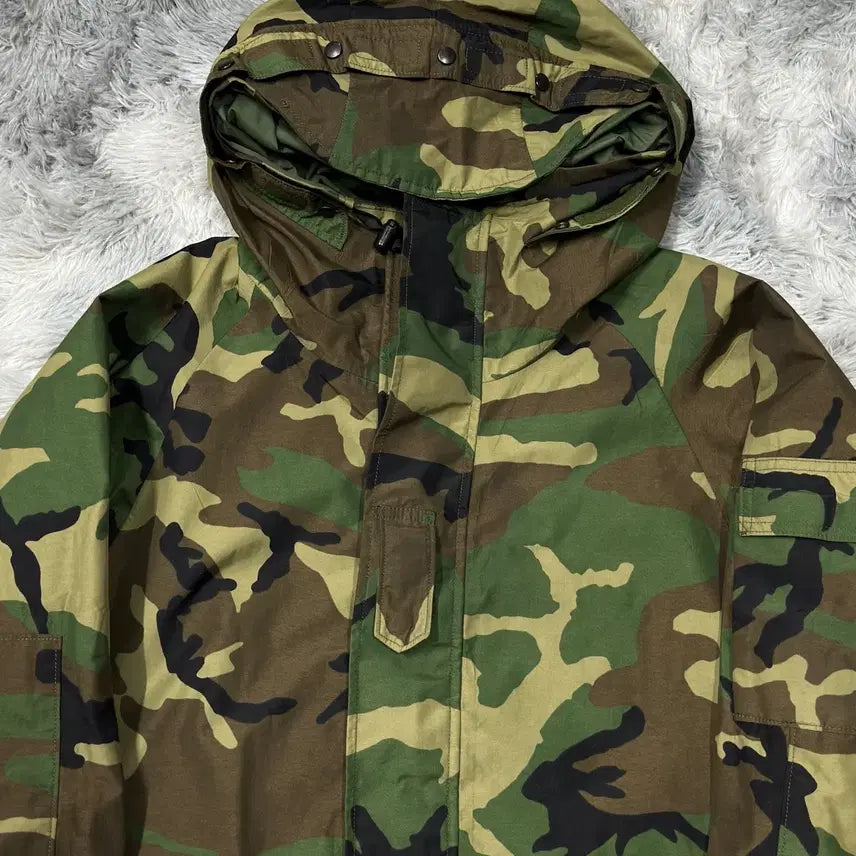 [BUNJANG] US Army 1st Gen Woodland Gore-Tex Field Jacket / 미군 1세대 우드랜드 고어텍스 야상 자켓