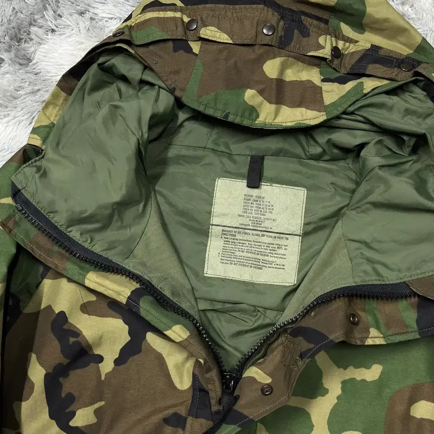 [BUNJANG] US Army 1st Gen Woodland Gore-Tex Field Jacket / 미군 1세대 우드랜드 고어텍스 야상 자켓
