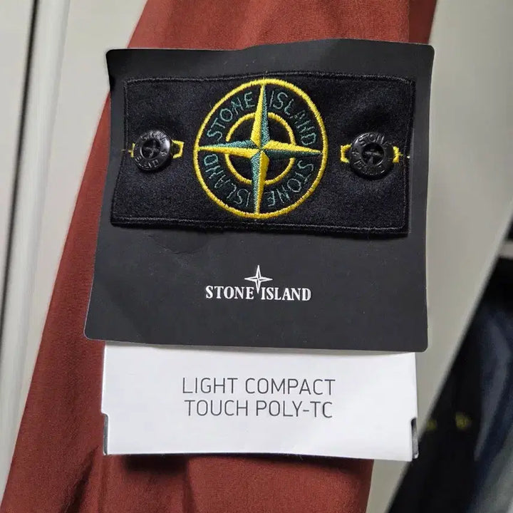 [BUNJANG] Stone Island Light Compact Touch Jacket / 스톤아일랜드 라이트 컴팩트 터치 자켓