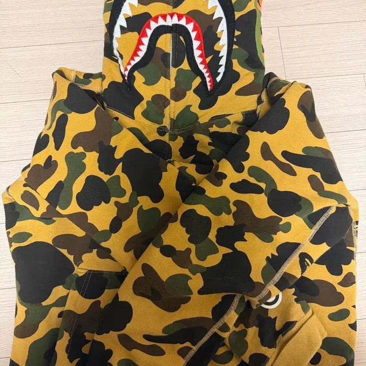 [BUNJANG] BAPE Camo L Size / 베이프 카모 l사이즈