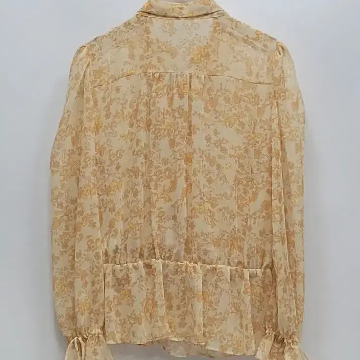 [SOLD OUT] SISLEY 20SS 시슬리 플라워 랩 블라우스 / 여 85 (42)