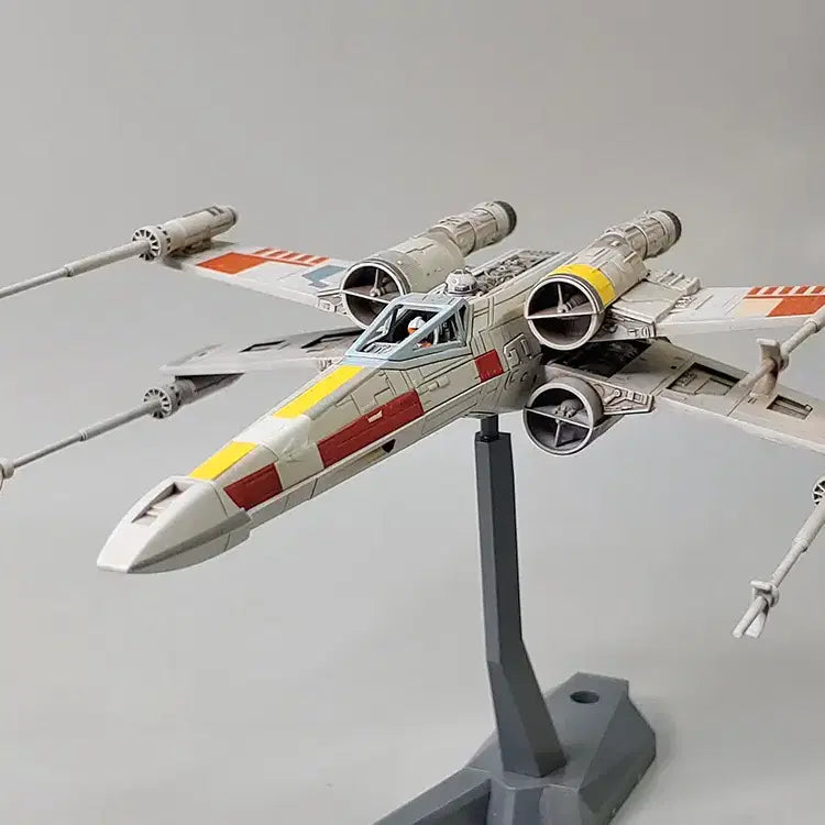 [BUNJANG] Bandai Star Wars 1/72 X-Wing Painted Model / 반다이 스타워즈 1/72 엑스윙 도색완성작 Bandai X-Wing