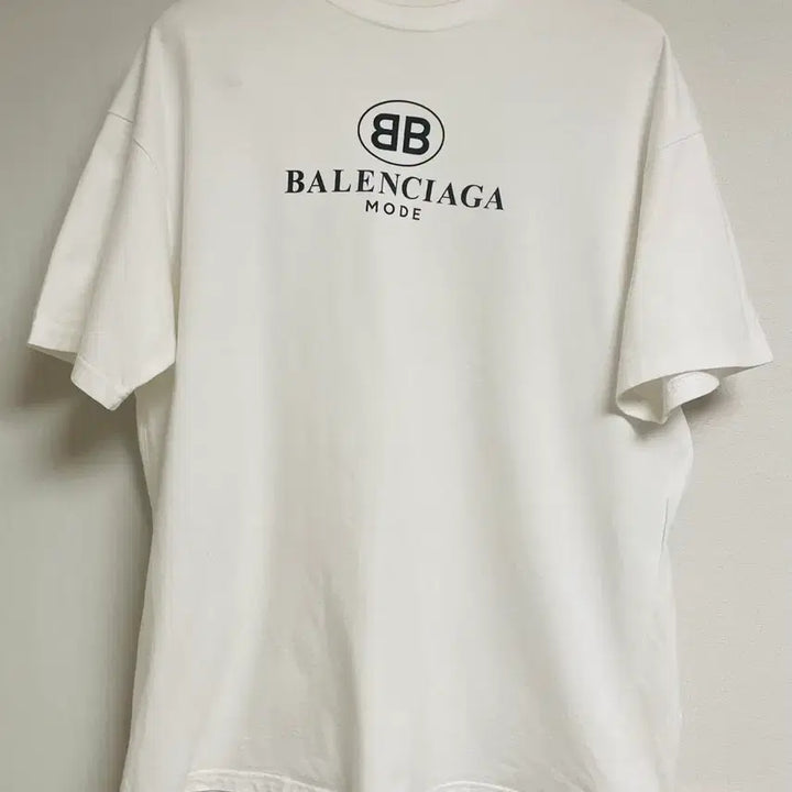 [BUNJANG] Supreme, Balenciaga, and Ambush T-shirts Bundle / 슈프림 크롭 티셔츠외 4종