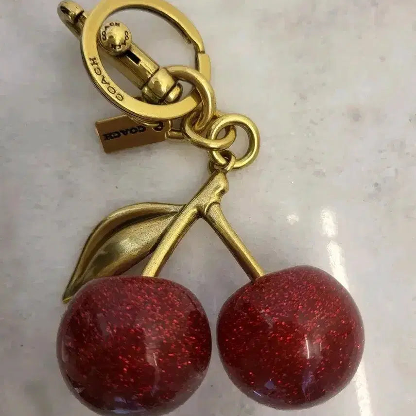 [BUNJANG] Coach Glitter Cherry Charm / 새제품)정품 코치 글리터 체리키링