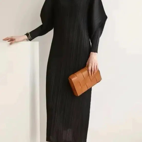 [BUNJANG] Pleated Volume Long Dress Black / 플리츠 볼륨 롱 원피스 블랙