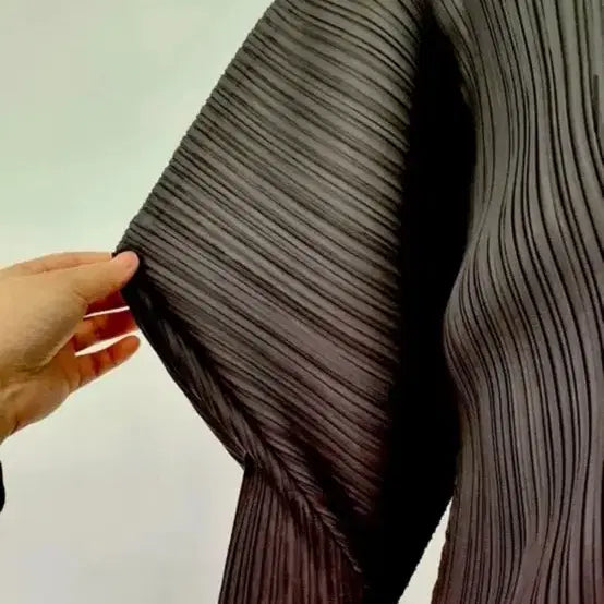 [BUNJANG] Pleated Volume Long Dress Black / 플리츠 볼륨 롱 원피스 블랙
