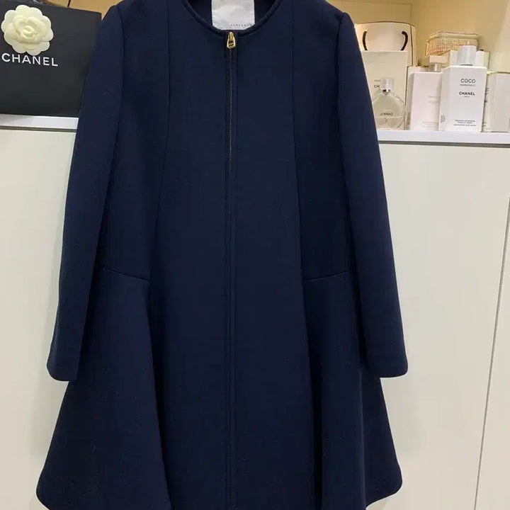 [BUNJANG] Lenibon Peplum Zip-Up Jacket / 레니본 페플럼 집업자켓(55-66)