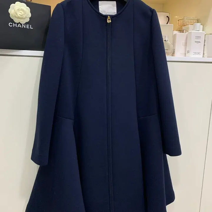 [BUNJANG] Lenibon Peplum Zip-Up Jacket / 레니본 페플럼 집업자켓(55-66)
