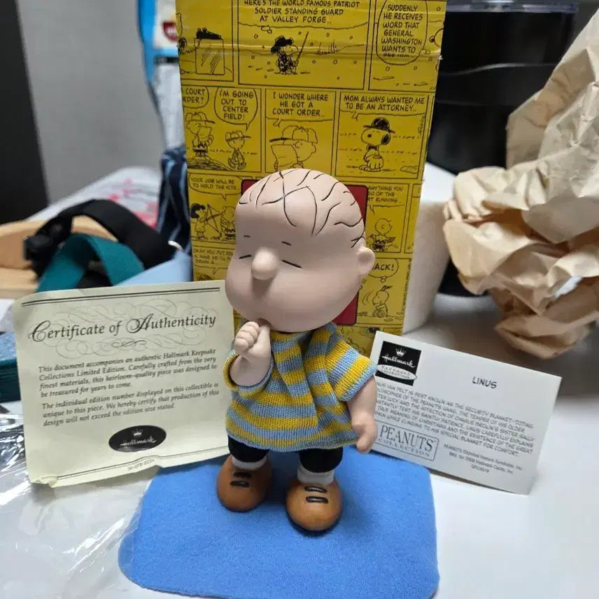 [BUNJANG] Hallmark Limited Edition Peanuts Porcelain Snoopy Figurine / 피너츠 포쉐린돌 리미티드 스누피 홀마크 한정판 리너스