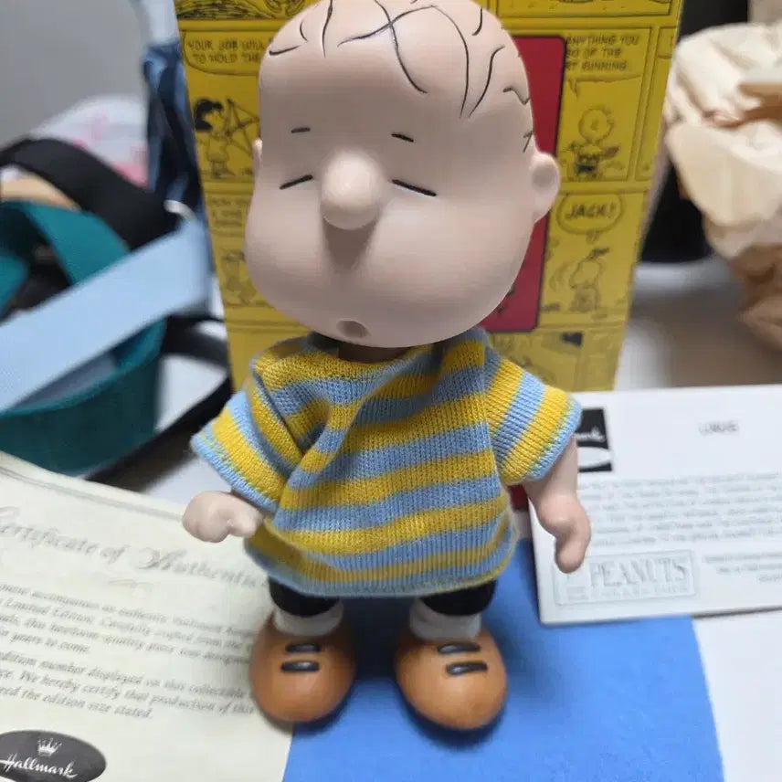 [BUNJANG] Hallmark Limited Edition Peanuts Porcelain Snoopy Figurine / 피너츠 포쉐린돌 리미티드 스누피 홀마크 한정판 리너스