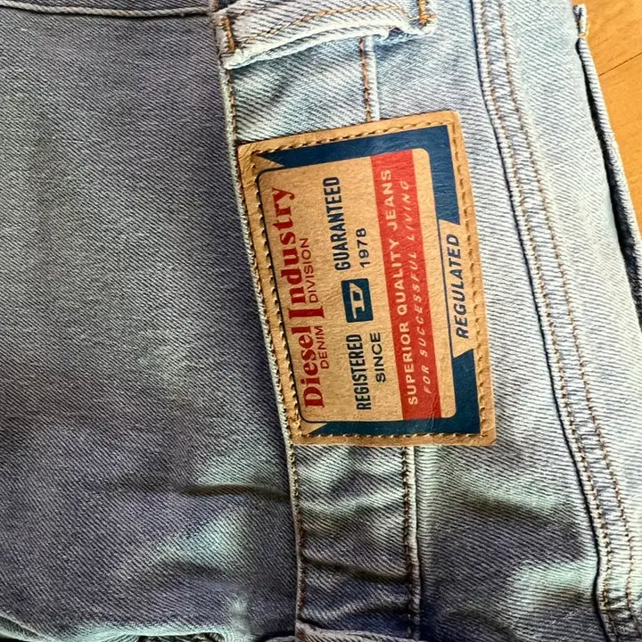 [BUNJANG] Diesel D-Buck Bootcut Jeans / 디젤 D-buck 부츠컷 09H39 W29 L32 새상품