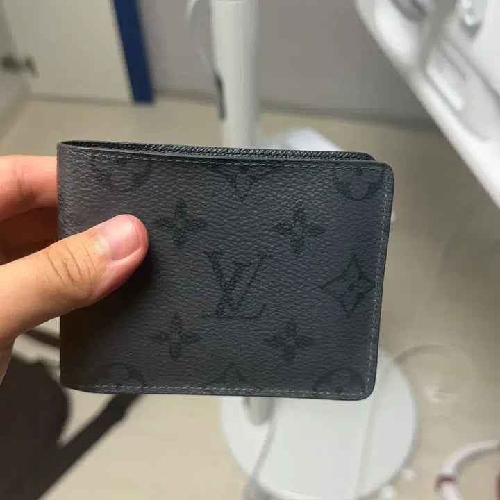 [SOLD OUT] 루이비통 이클립스 반지갑 슬렌더 월릿