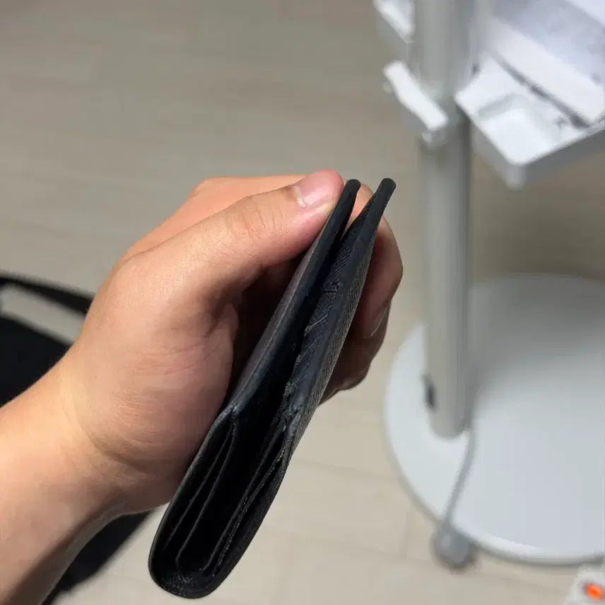 [SOLD OUT] 루이비통 이클립스 반지갑 슬렌더 월릿