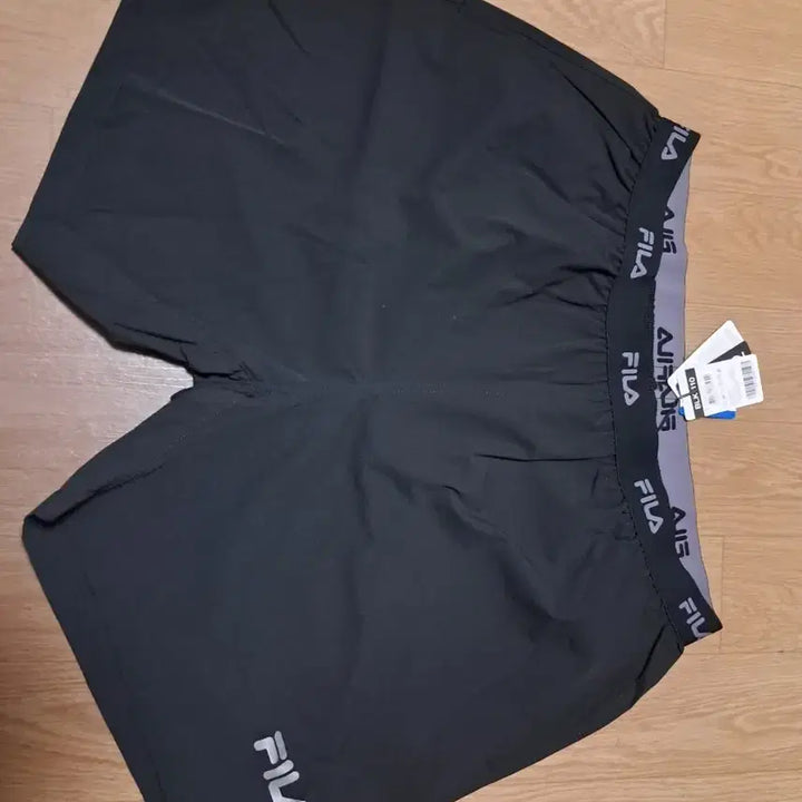 [BUNJANG] Fila Black Logo Band Shorts / 휠라 블랙 반바지 새상품 110