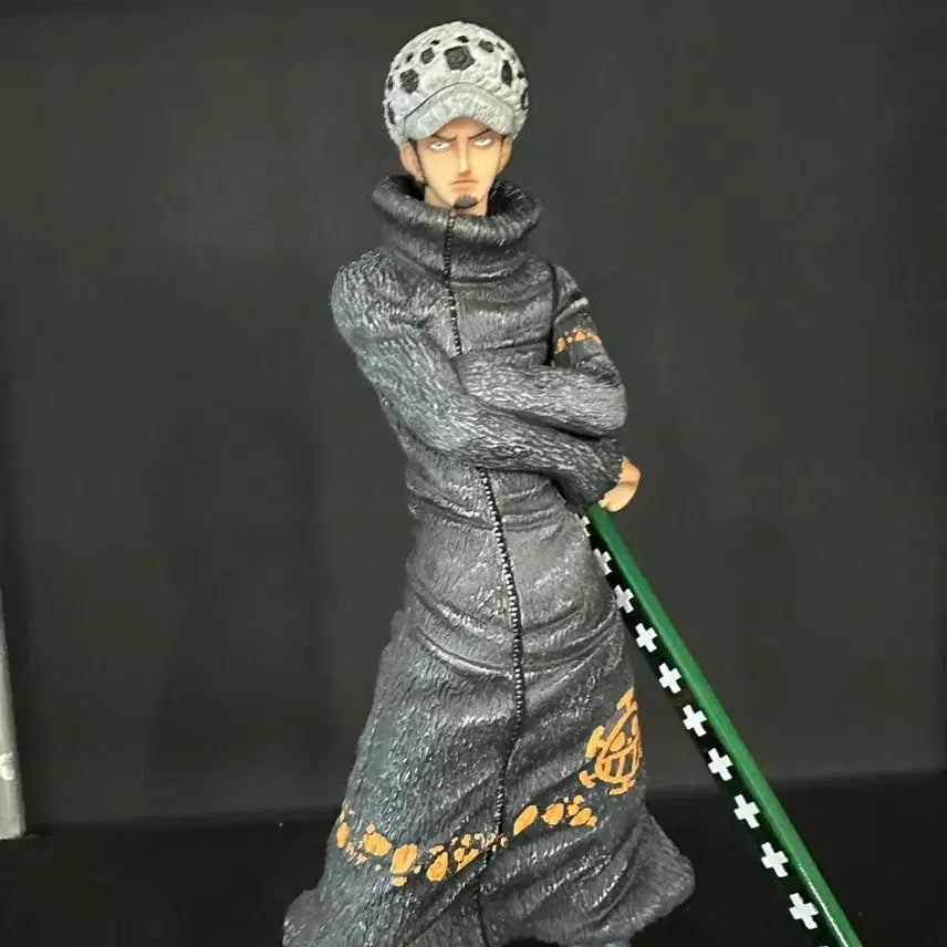 [BUNJANG] One Piece POP Trafalgar Law Figure / 원피스 POP 트라팔가 로우 피규어