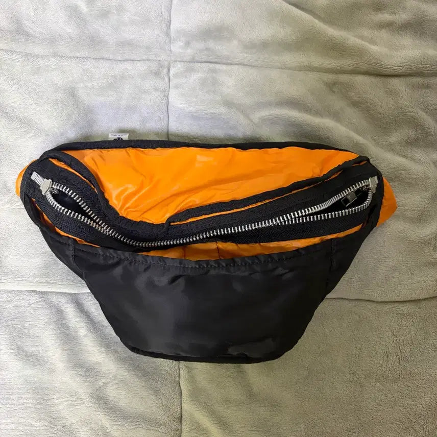 [BUNJANG] Porter Yoshida Tanker Waist Bag Black / porter 요시다 포터 탱커 웨이스트백 힙색 블랙
